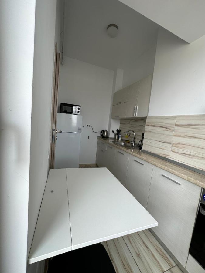 97 Rent House Apartment Bucharest Exterior photo