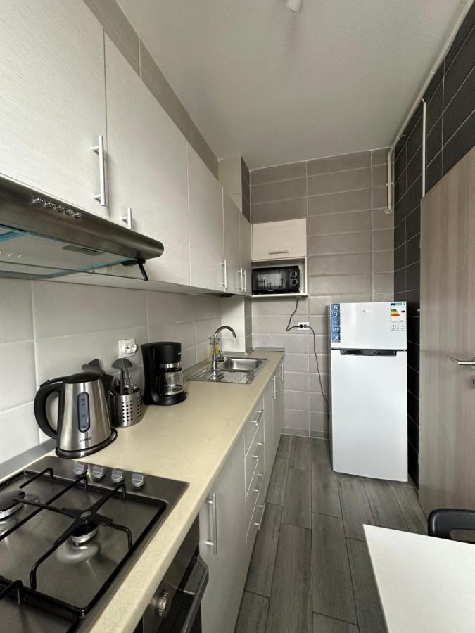 97 Rent House Apartment Bucharest Exterior photo