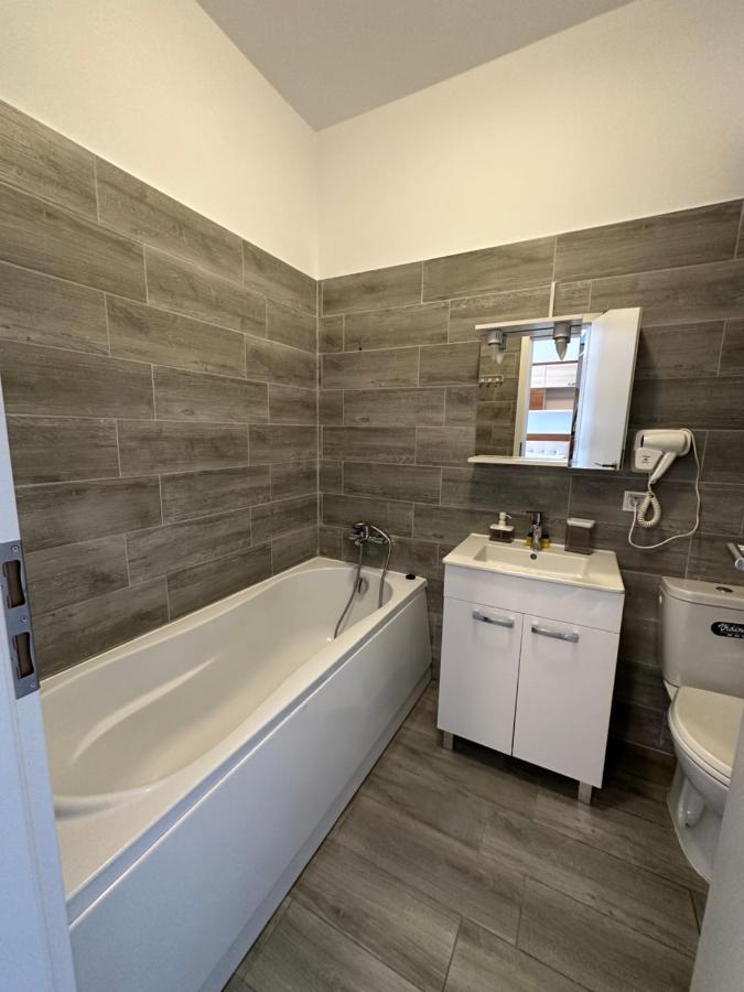 97 Rent House Apartment Bucharest Exterior photo